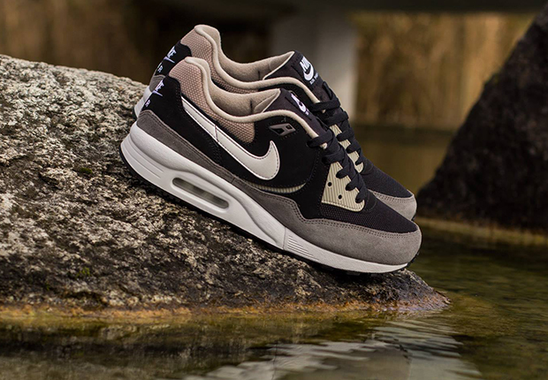 Nike Air Max Light Beige Black 2