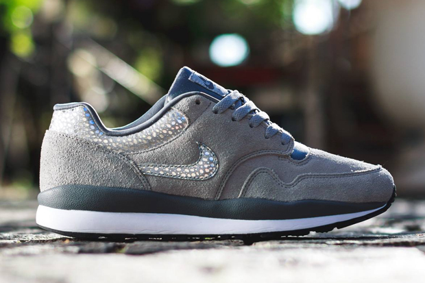 Nike Air Safari Wolf Grey Cool Grey 02