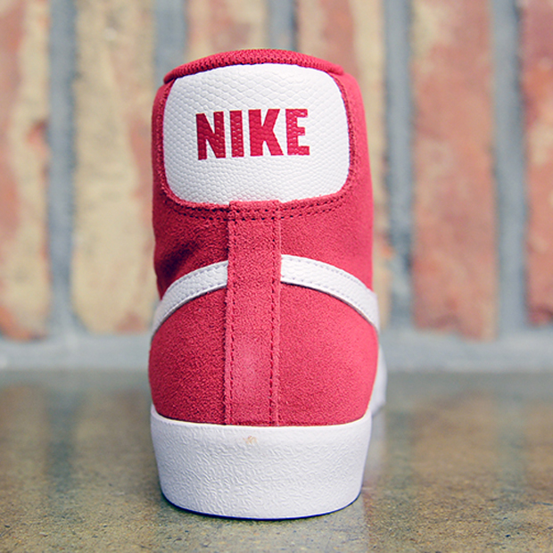 Nike Blazer Mid Red Suede White 02