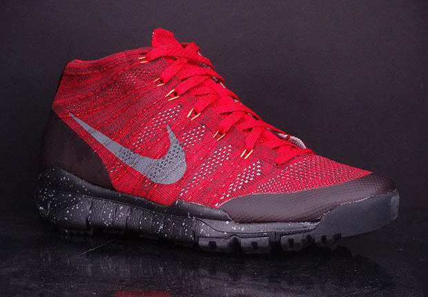 Nike Flyknit Chukka Fsb Trainer University Red Black