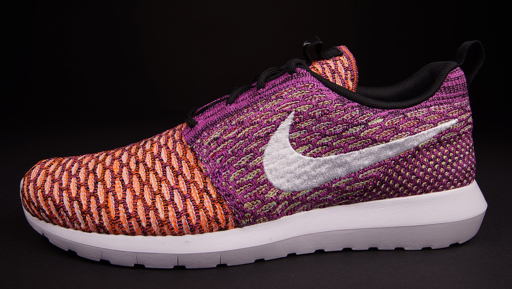 Nike Flyknit Roshe Run Random Yarn Color Release Reminder 02