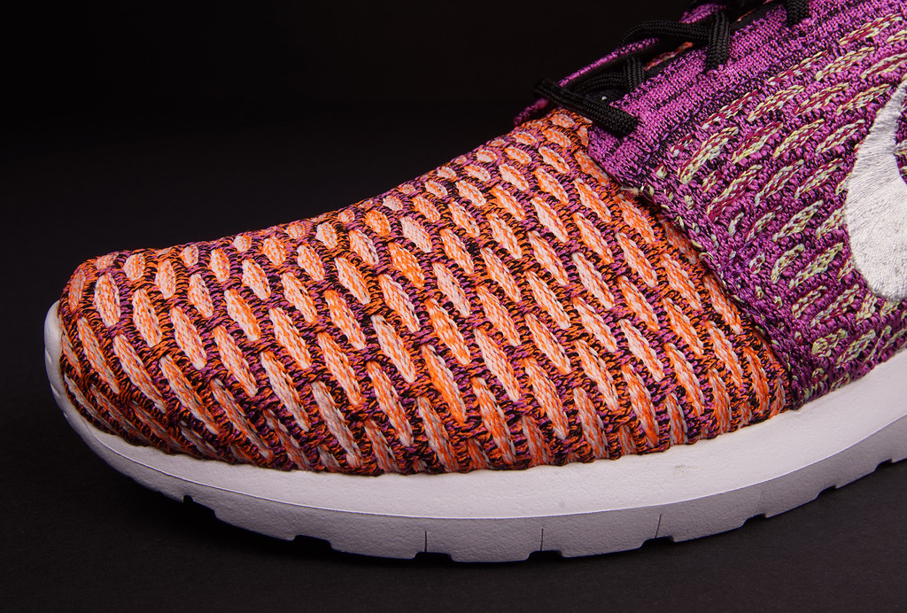 Nike Flyknit Roshe Run Random Yarn Color Release Reminder 04