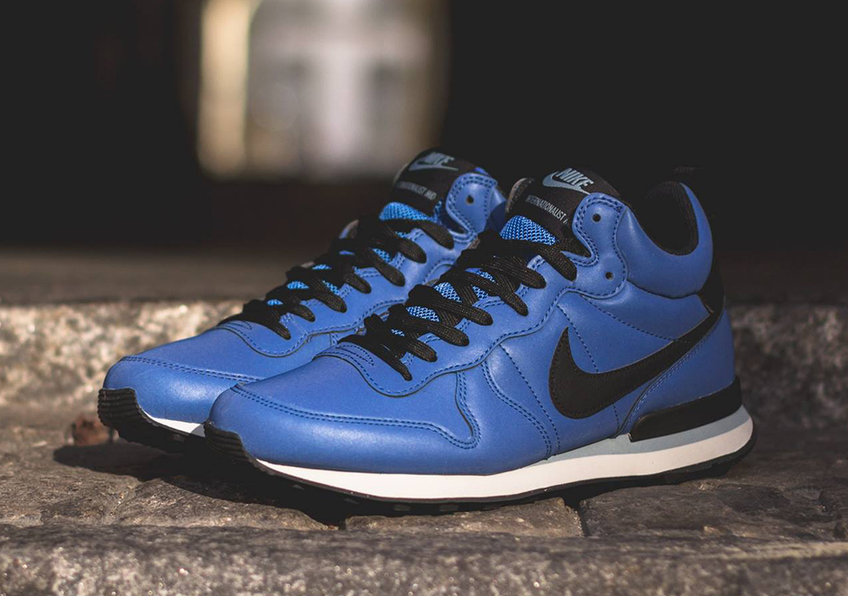 Nike Internationalist Mid Reflective Pack Detailed Images 5