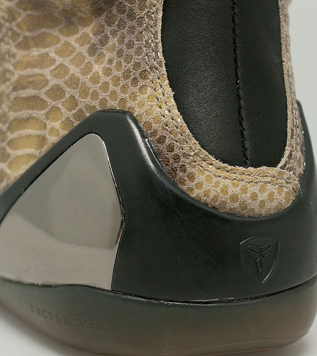 Nike Kobe 9 Ext High Snakeskin Release Reminder 07