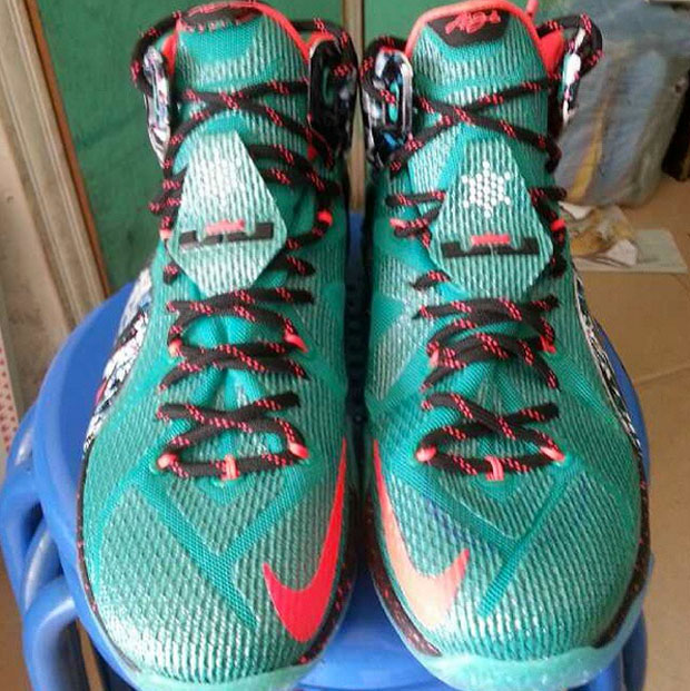 Nike Lebron 12 Christmas 03