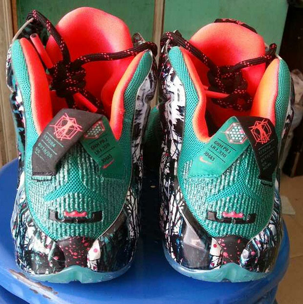 Nike Lebron 12 Christmas 04