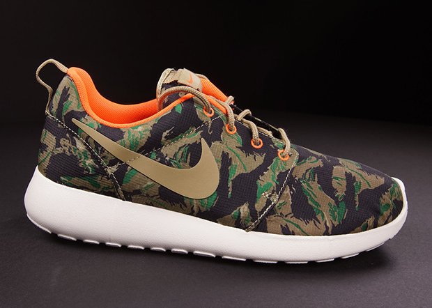 Nike Roshe Run Hunter Camo Available 1