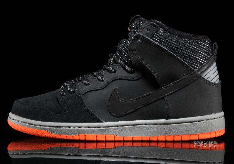 Nike SB Dunk High Premium "Shield Pack" - Available