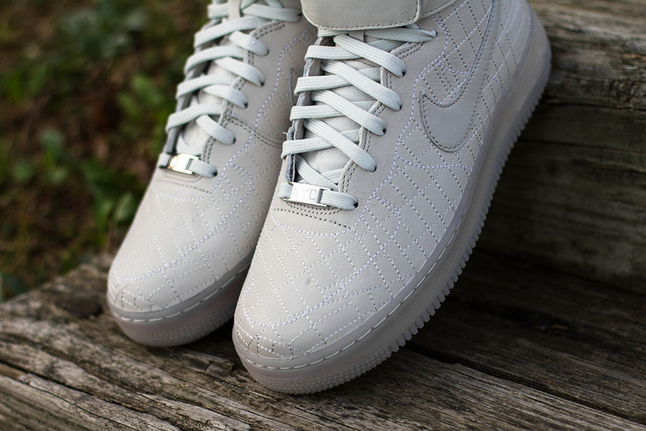 Nike Wmns Air Force 1 High City Collection 07