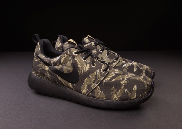 Nike Roshe Run Print Tiger Camo 2