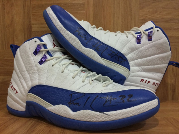 Air Jordan 12 Rich Hamilton Autographed Pe 1