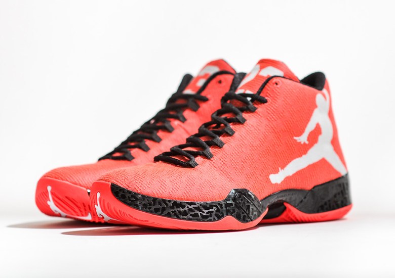 A Detailed Look at the Air Jordan XX9 “Infrared 23”