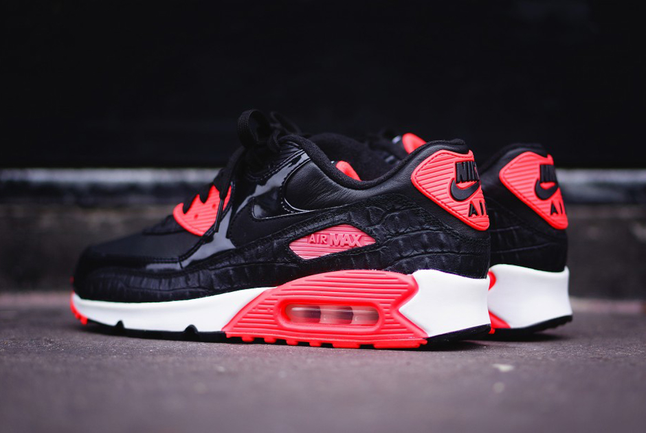 Nike Air Max 90 "Infrared Croc"