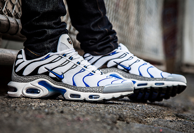 Air Max Plus Safari White Blue 3