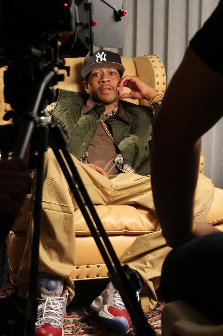 Allen Iverson Talks Villa Reebok Pump Question A Day In Philly 03