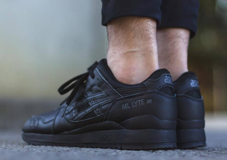 Asics Gel Lyte III “Triple Black”