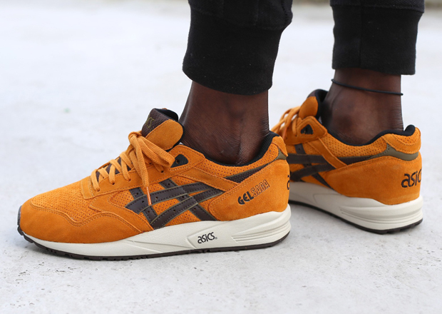 Asics Gel Saga - Mustard - Brown