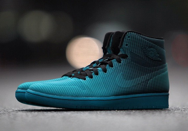 Detailed Air Jordan 4lab1 Neo Turquoise Look 02