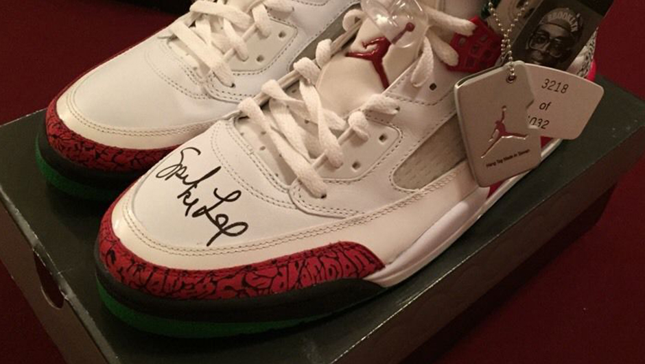 Jordans Autographed By Other Athletes 7