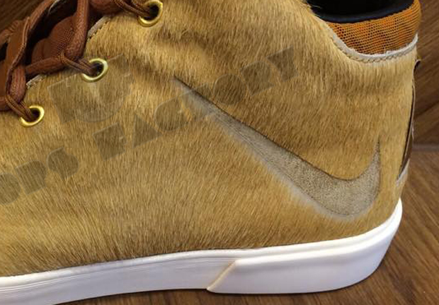 Nike LeBron 12 NSW Lifestyle "Lion's Mane"