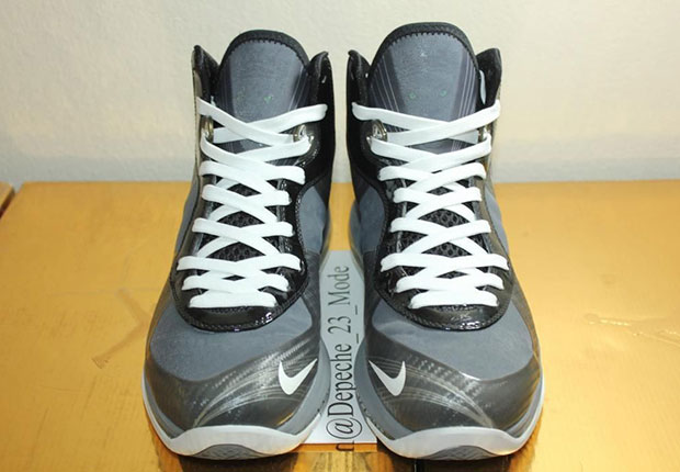 Lebron 8 V2 Cool Grey Carbon Fiber Sample 9