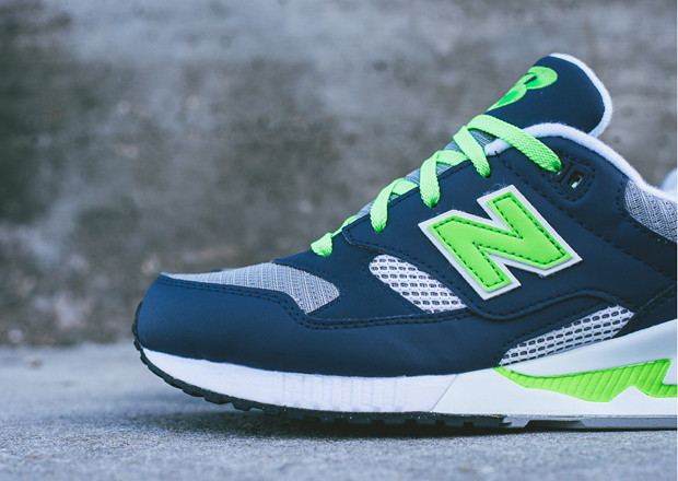 New Balance 530 Navy Neon 4