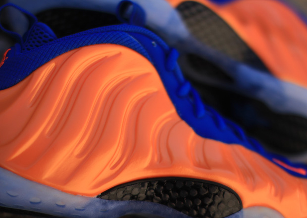 Nike Air Foamposite One Knicks 4