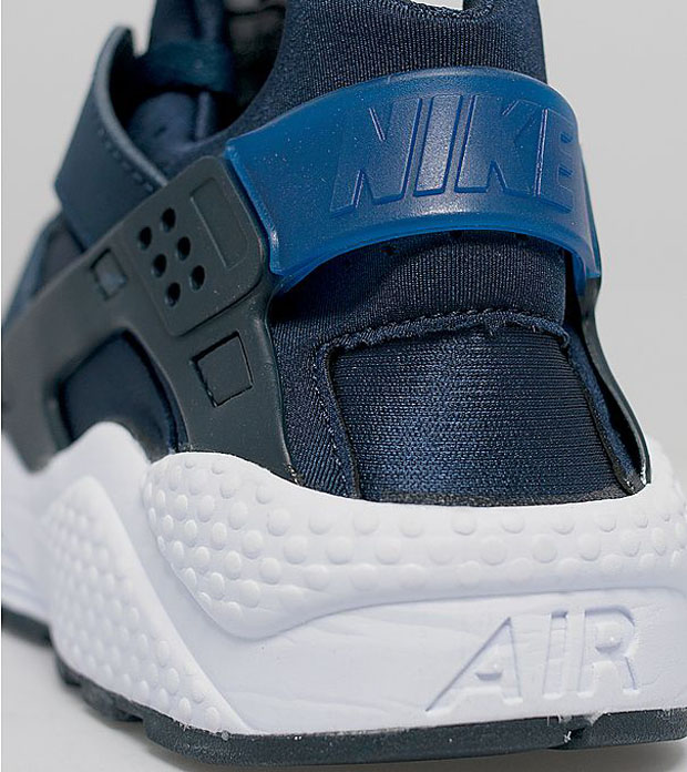 Nike Air Huarache Obsidian 07