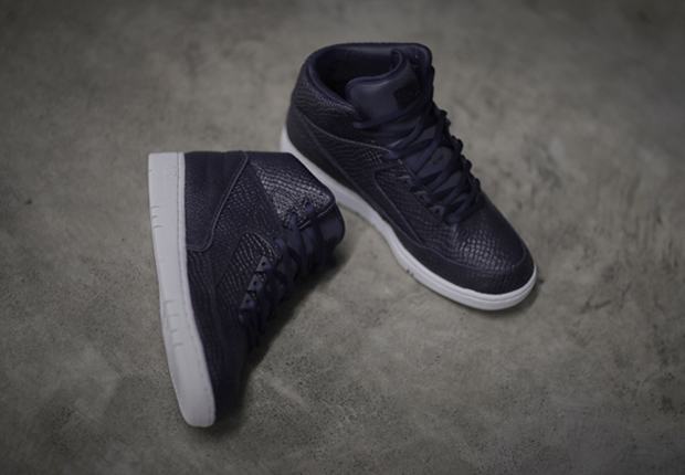 Nike Air Python Obsidian 1