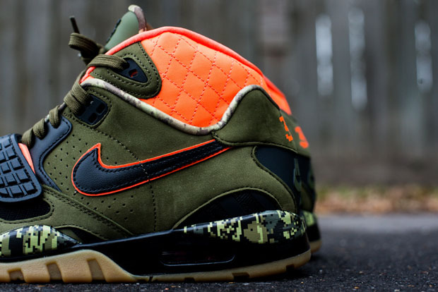 Nike Air Trainer Sc Ii High Bo And Arrows Release Reminder 05