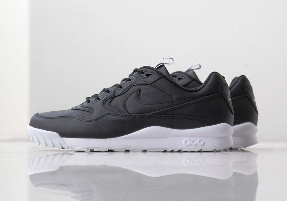 Nike Air Wildwood Premium Black White 01