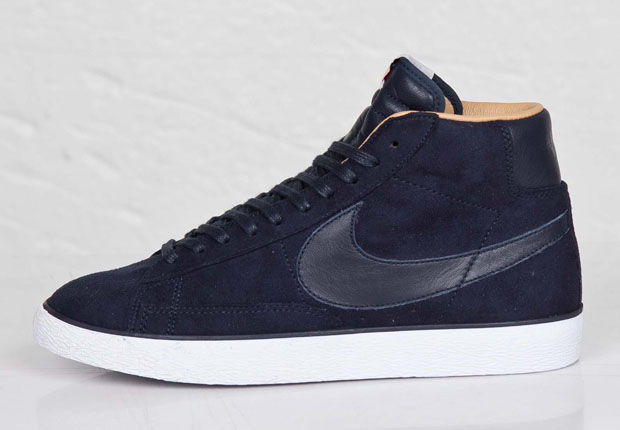 Nike Blazer High Sp Obsidian 01