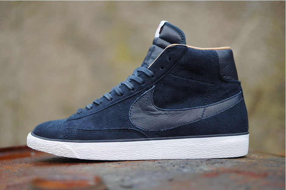 Nike Blazer Mid Sp Tonal Suede Pack 03