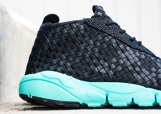 Nike Footscape Desert Chukka Black Hyper Turquoise 7