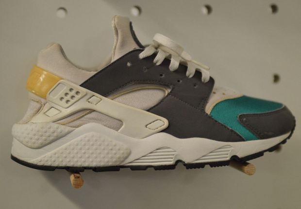 Nike Huarache Crepe City 6