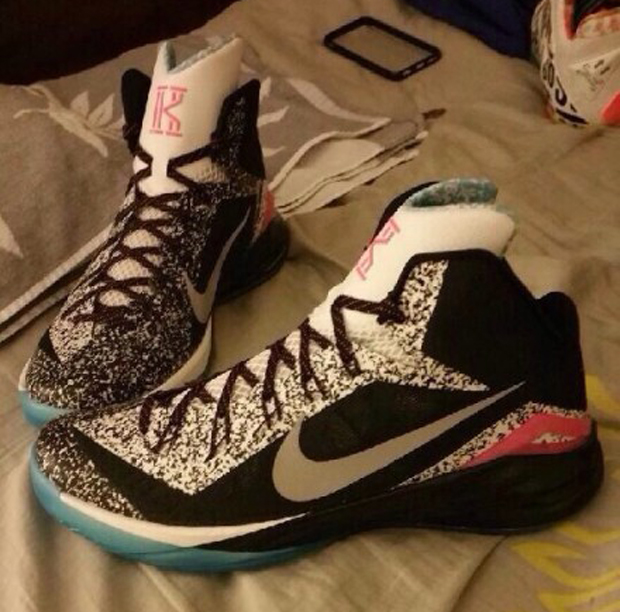 Nike Hyperdunk 2014 Kyrie Irving Notebook Pe 6