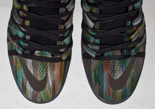 Nike KD 7 Lifestyle – Black – Hyper Crimson – Metallic Gold