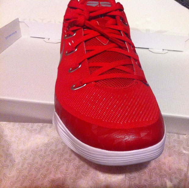 Nike Kobe 9 Em Team University Red Metallic Silver 05