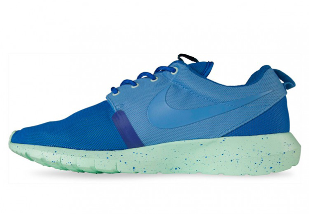 Nike Roshe Run Nm Blue Heritage Green 1