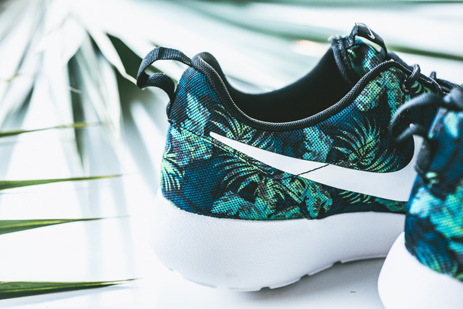 Nike Roshe Run Print Space Blue Jade 9
