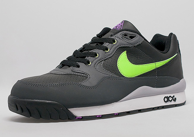 Nike Wildwood LE – Black – Flash Lime – Dark Grey