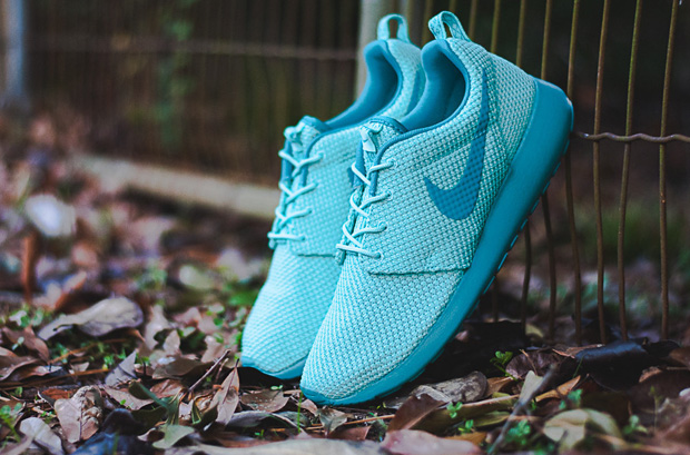 Nike Roshe Run Bleached Tuquoise 2