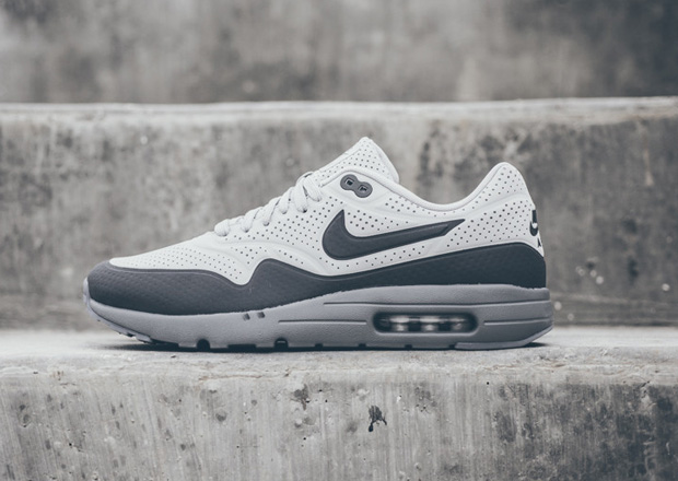 Nike Air Max 1 Ultra Moire Dark Grey Wolf Grey 2