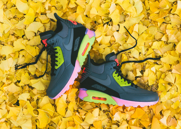 Nike Air Max 90 Sneakerboot ICE – Grey – Hyper Punch – Available