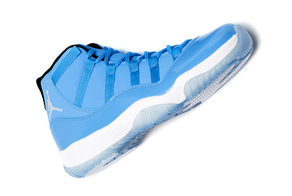 Air Jordan 11 Pantone Ultimate Gift Flight