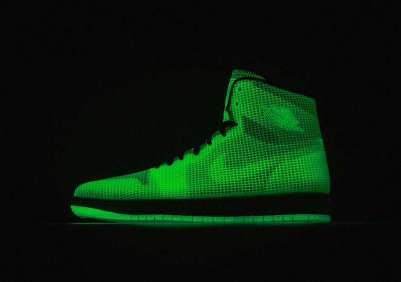 Air Jordan 4Lab1 “Glow” – Arriving at Retailers