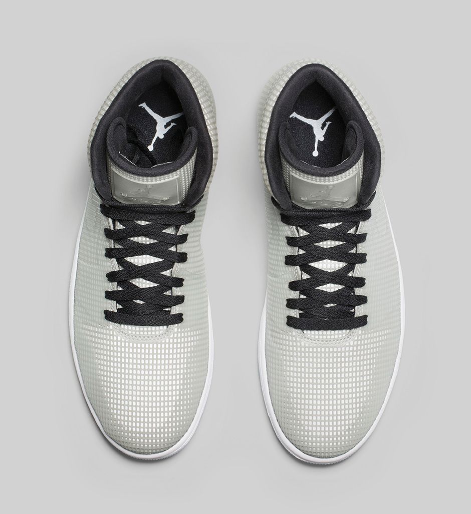 Air Jordan 4lab1 Glow Nikestore Release Info 05