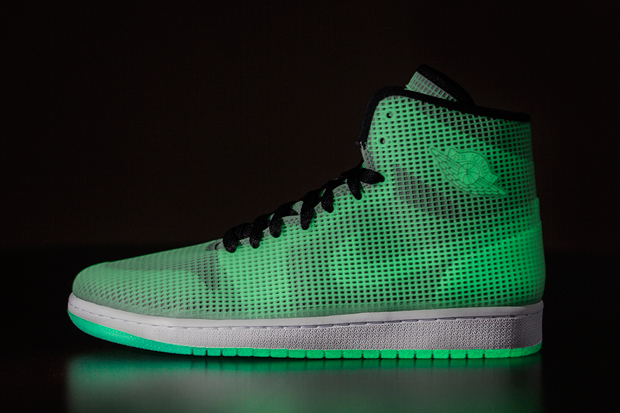 Air Jordan 4Lab1 “Glow” – Release Reminder