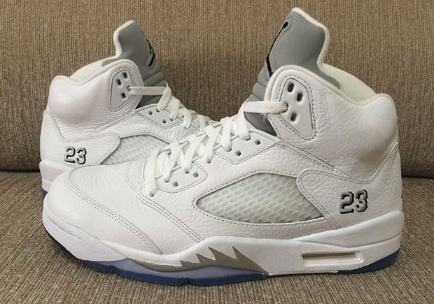 Air Jordan 5 "Metallic Silver"