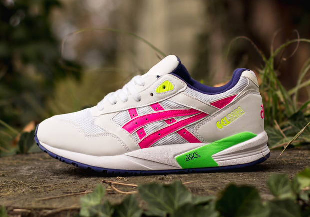 Asics Gel Saga Neon Lights 01